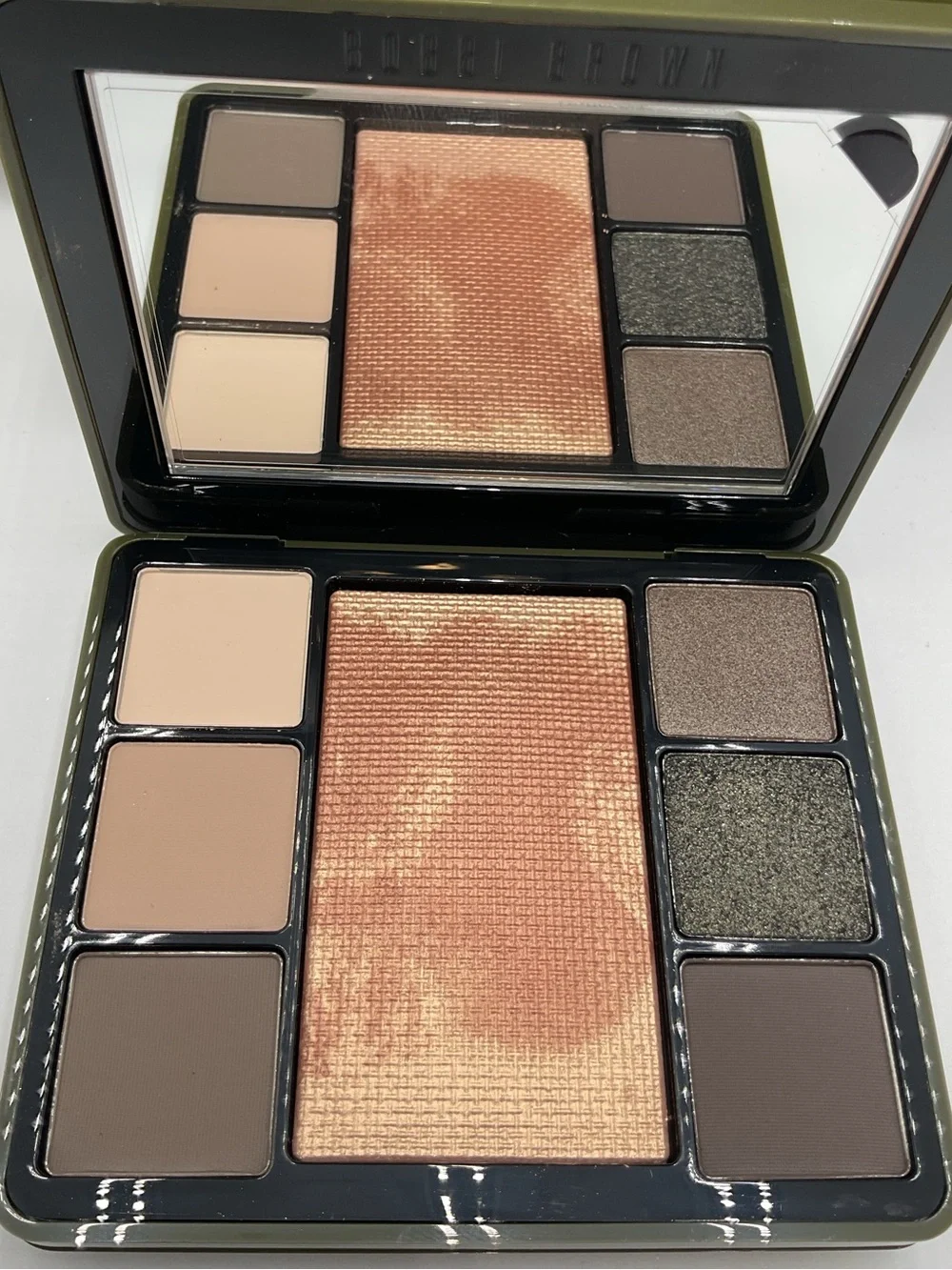 Bobbi Brown Warm Neutrals & Shimmering Gold Eyeshadow Palette